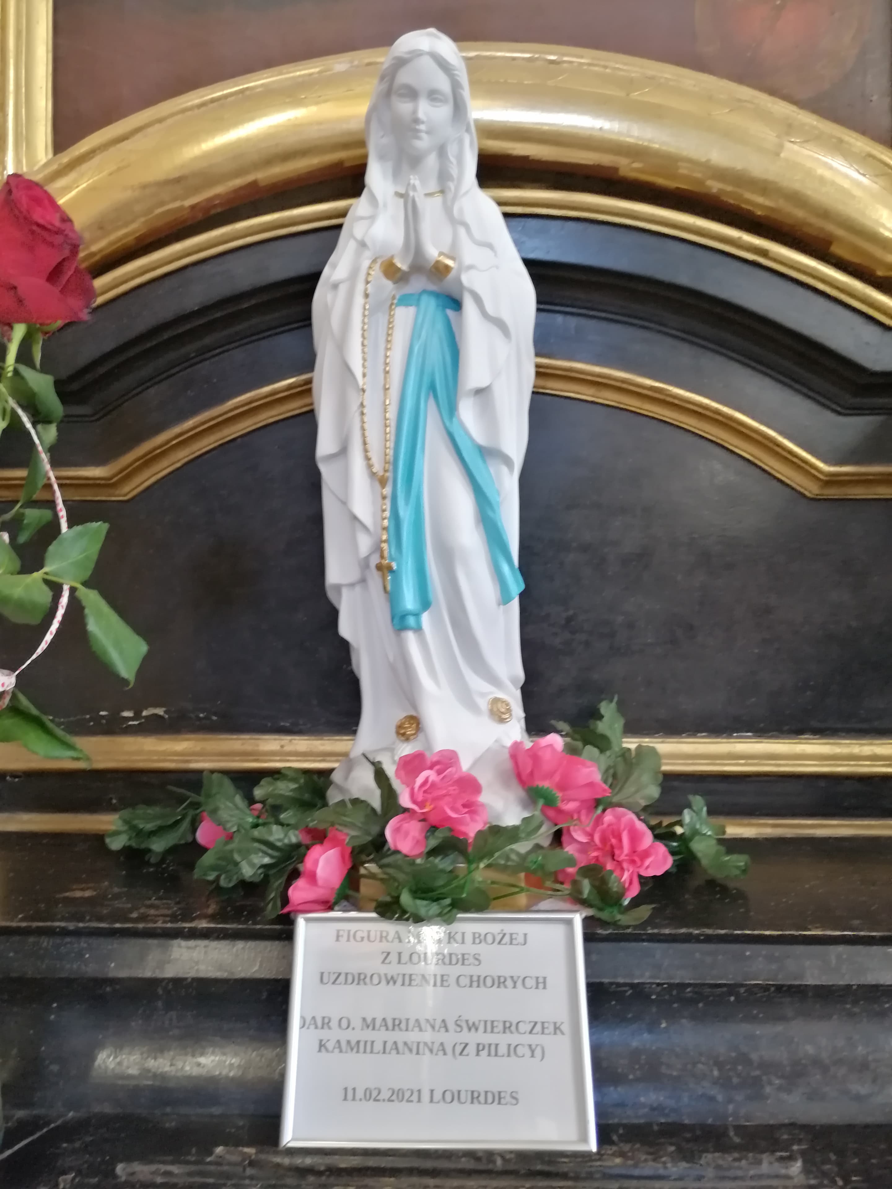 lourdes1