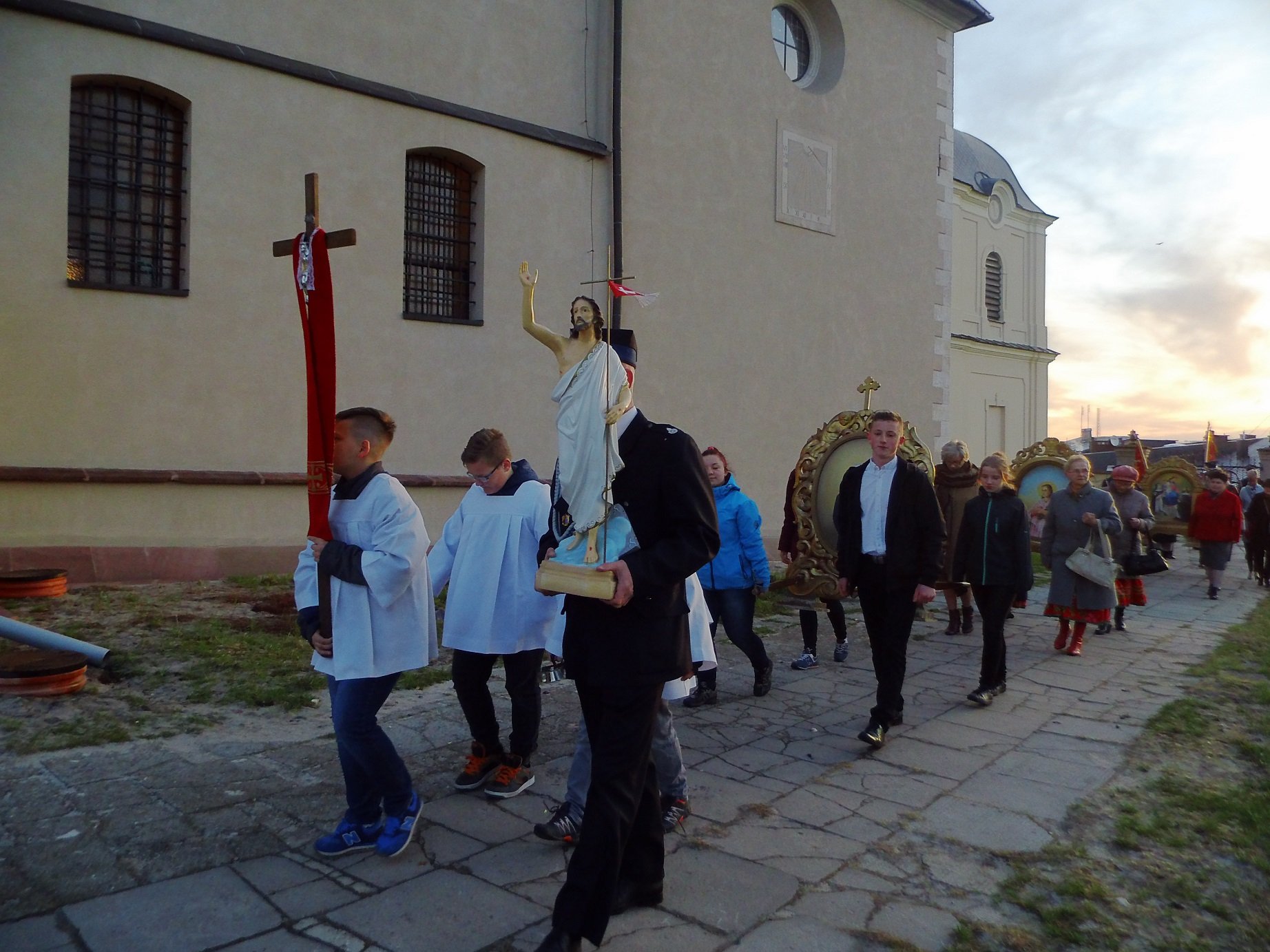rezurekcja2017